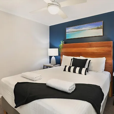 Grand Palais Boolarong Beachside Apartments Alexandra Headland Exterior photo